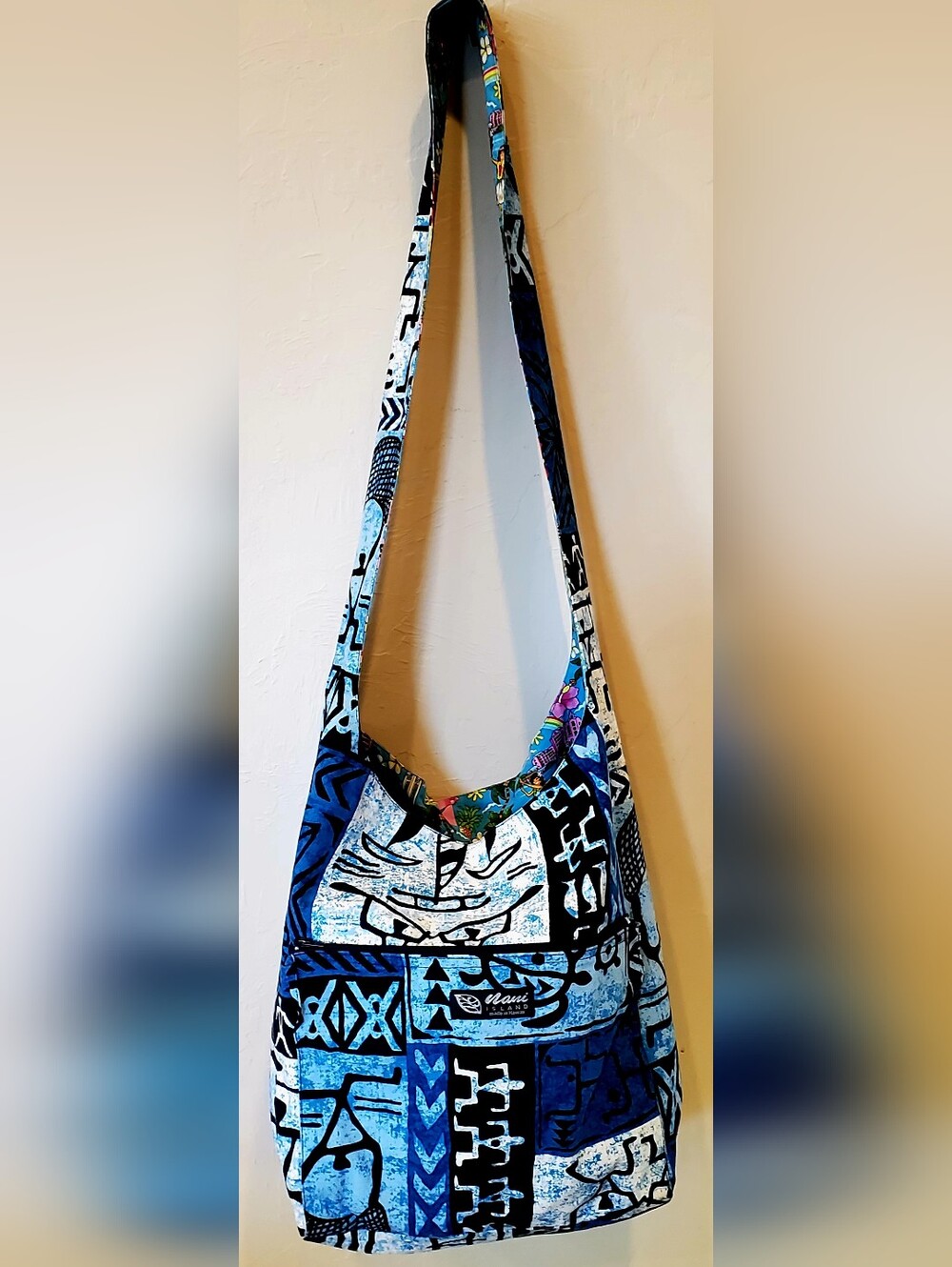 Blue/Black Or Multicolor  Fabric Reversible Hobo Bag Drop23" W15.5" L12" D7"
